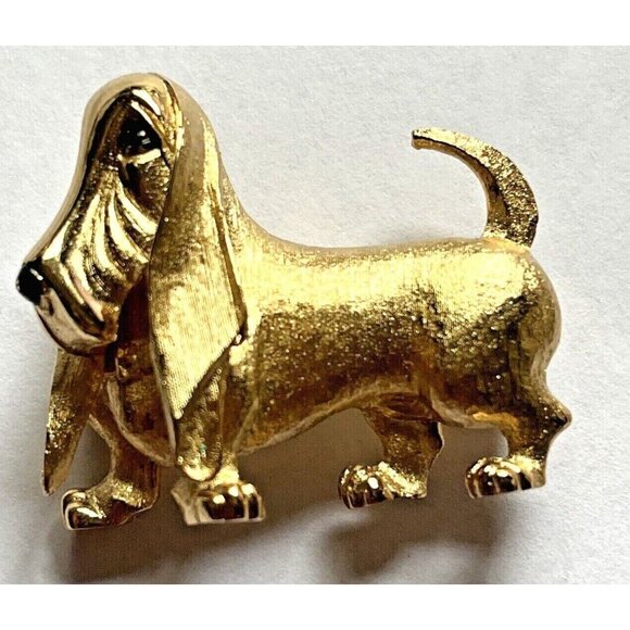 Marcel BOUCHER Basset Hound Figural Pin Brooch Gold Toned Signed Vintage - Picture 3 of 12